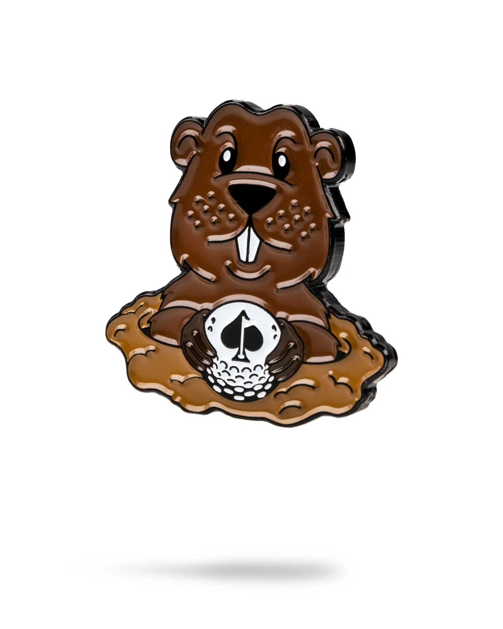 Gopher ball marker featuring a cartoon gopher emerging from a mound, holding a golf ball with a spade design.