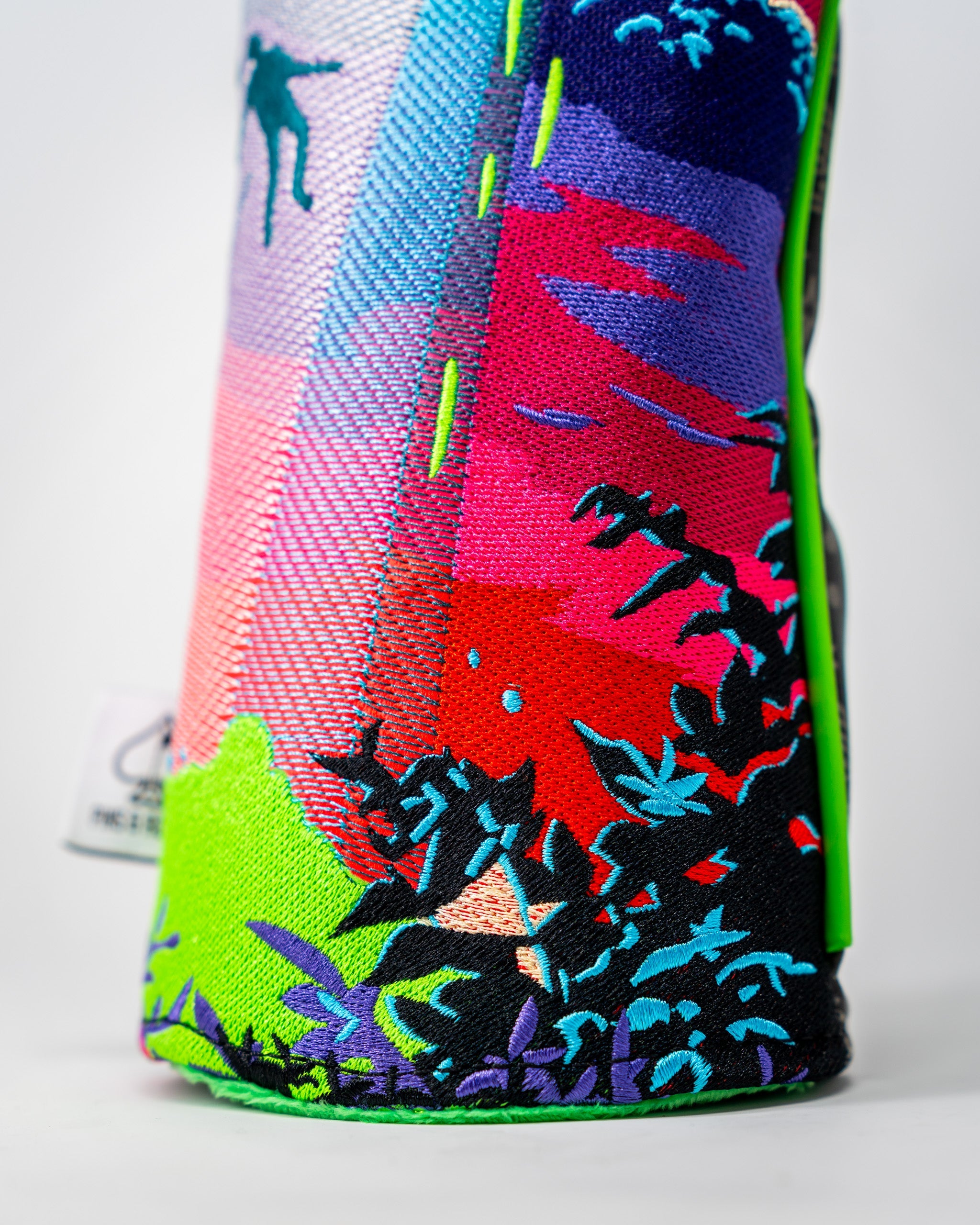 HEYDUDE Fairway Cover, featuring a stylish design with a vibrant pattern, ideal for protecting golf clubs.