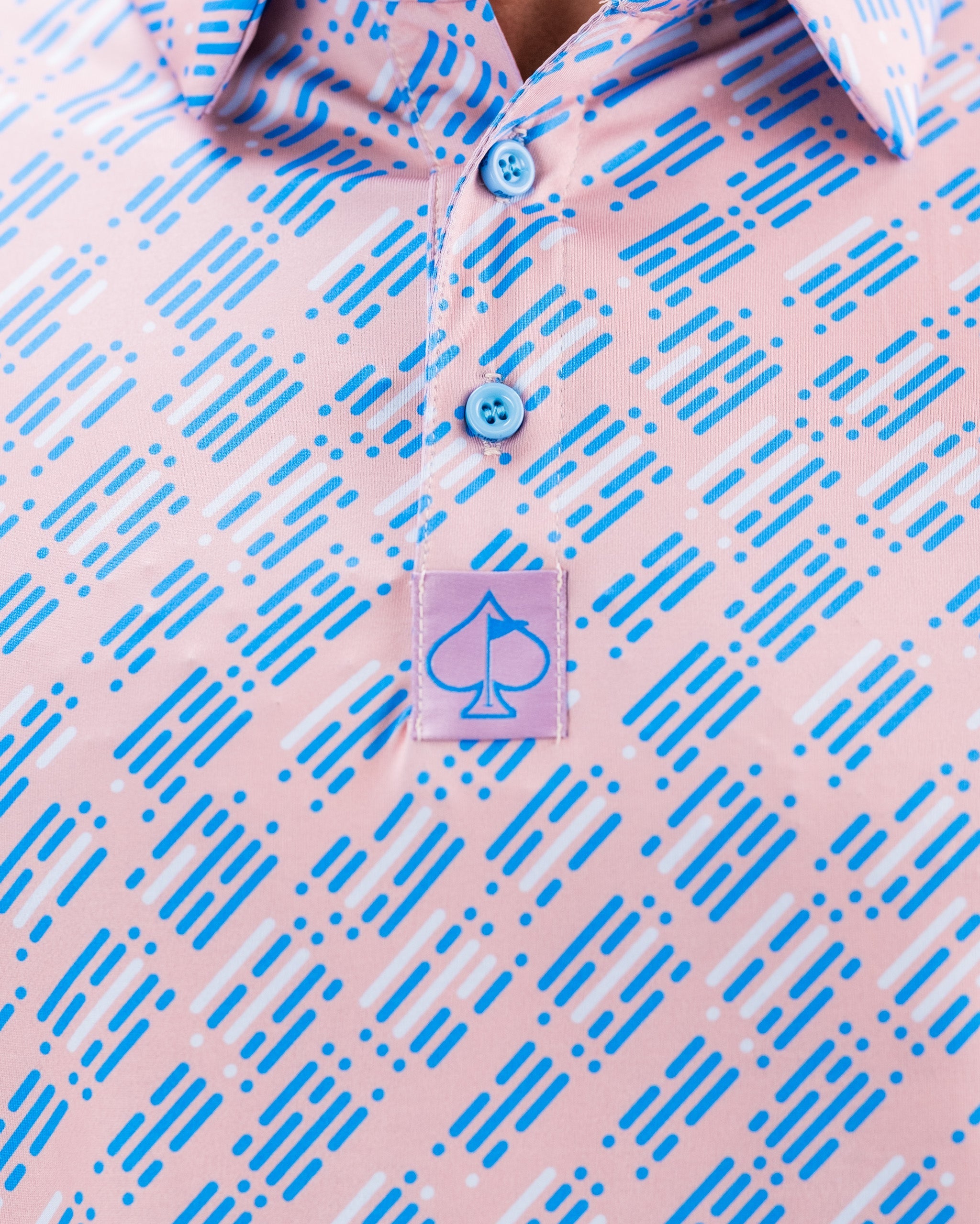 Men's Skyline Dash Pink athletic shoes with a sleek design and breathable mesh upper.