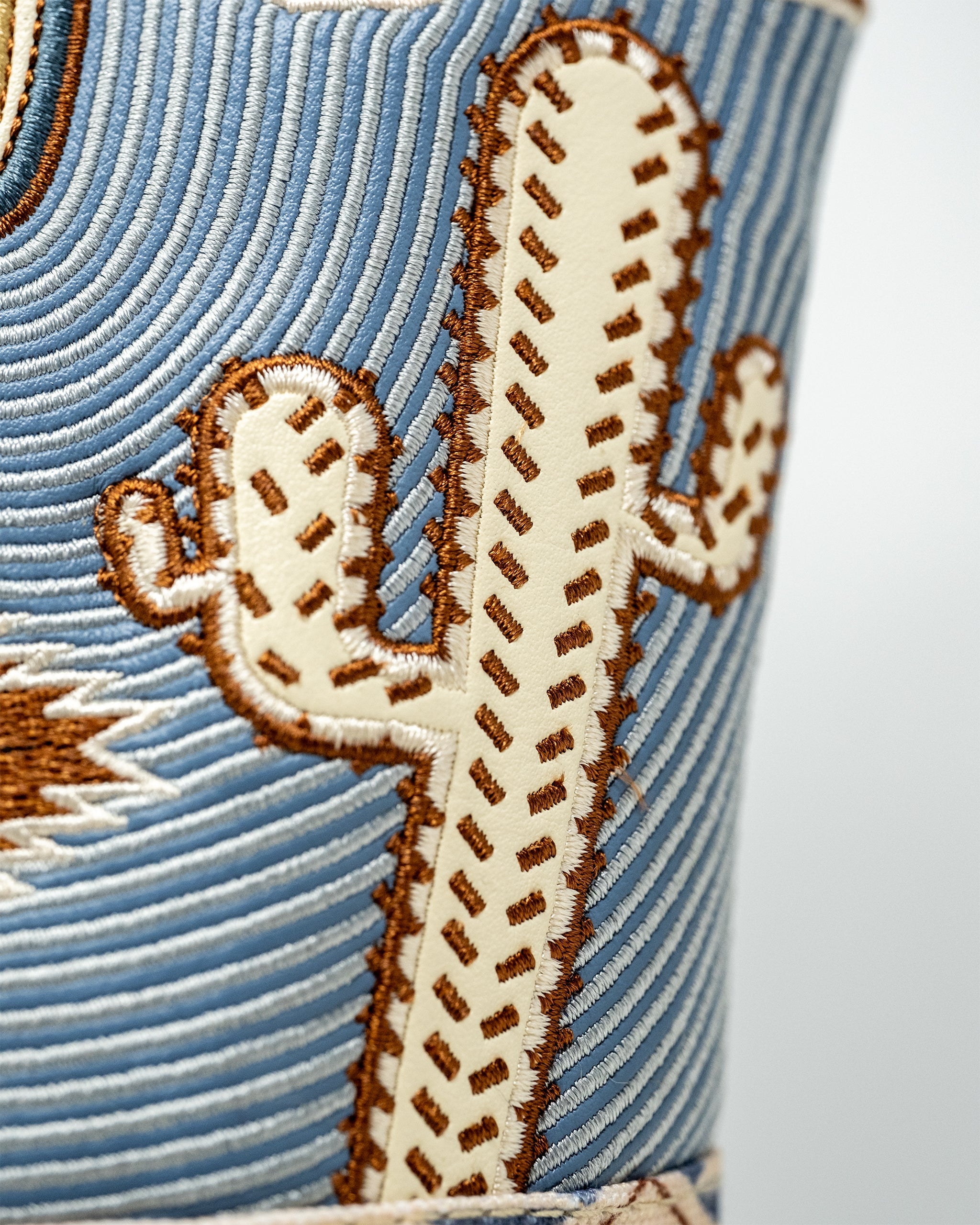 Western aesthetic driver cover featuring rustic design with cowboy elements, ideal for golf enthusiasts.