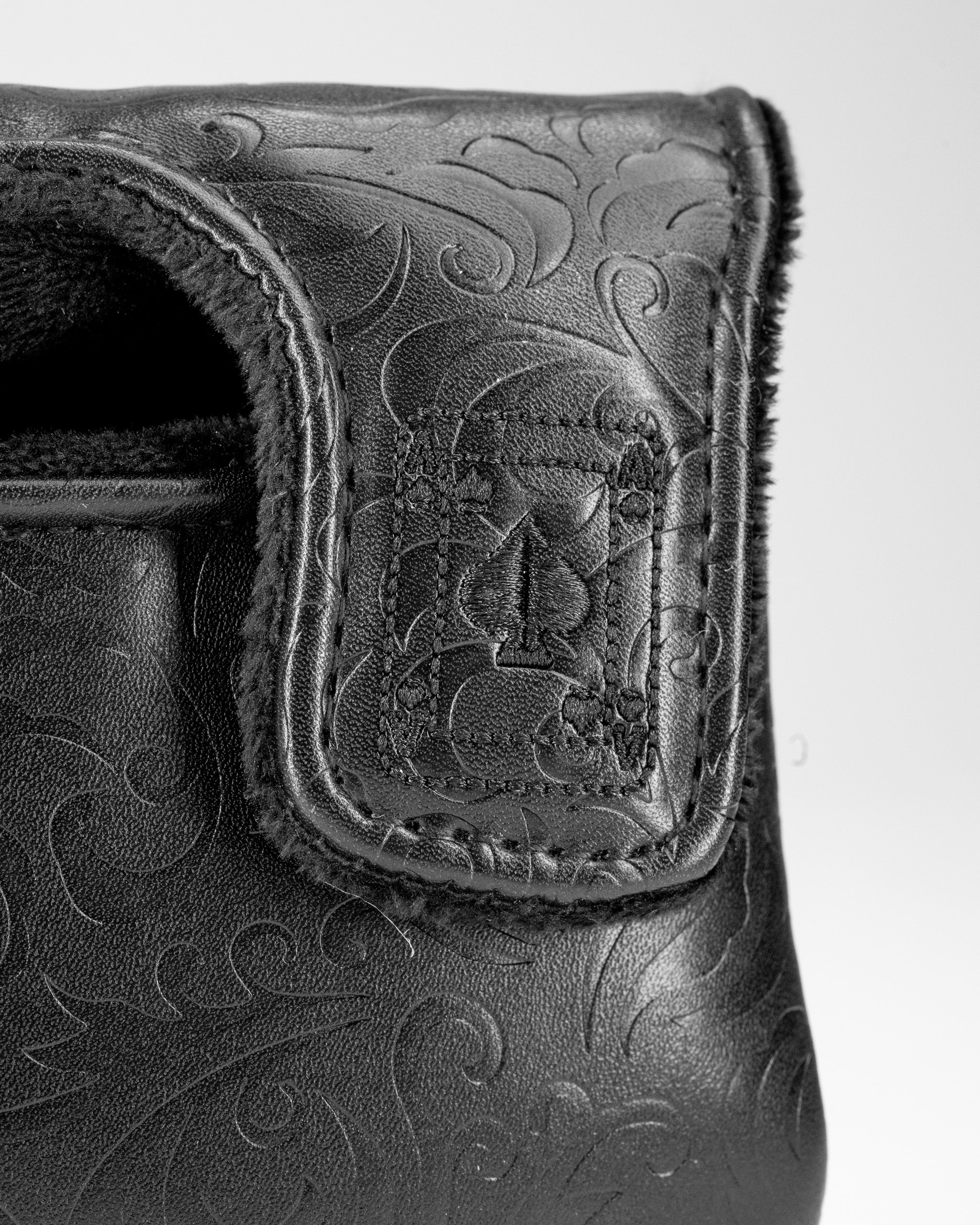 Blackout Ace of Spades center shaft mallet putter cover featuring intricate embossed design and plush interior for protection.