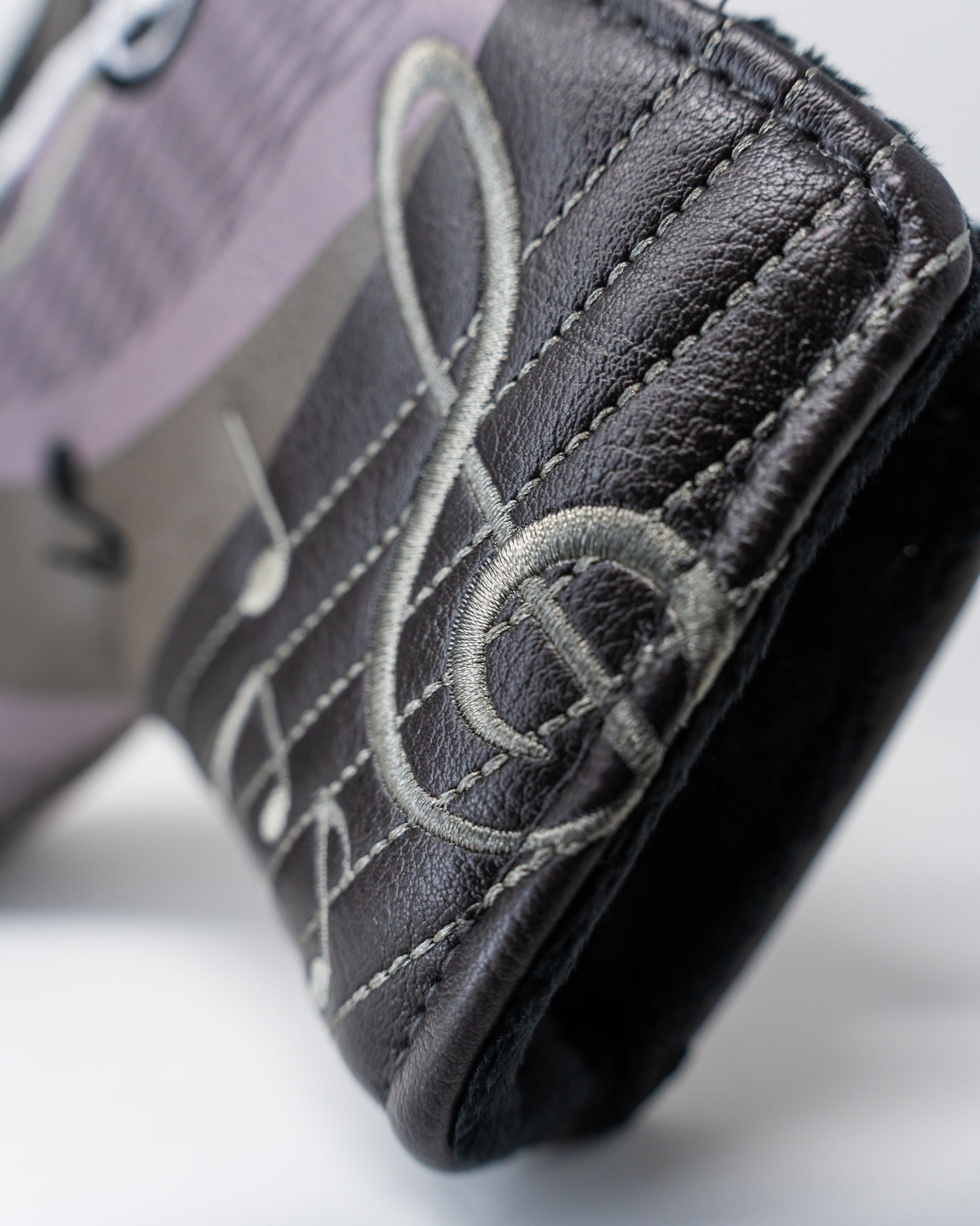 Music City Blade Putter Cover featuring a vibrant design with musical notes, suitable for blade-style putters.