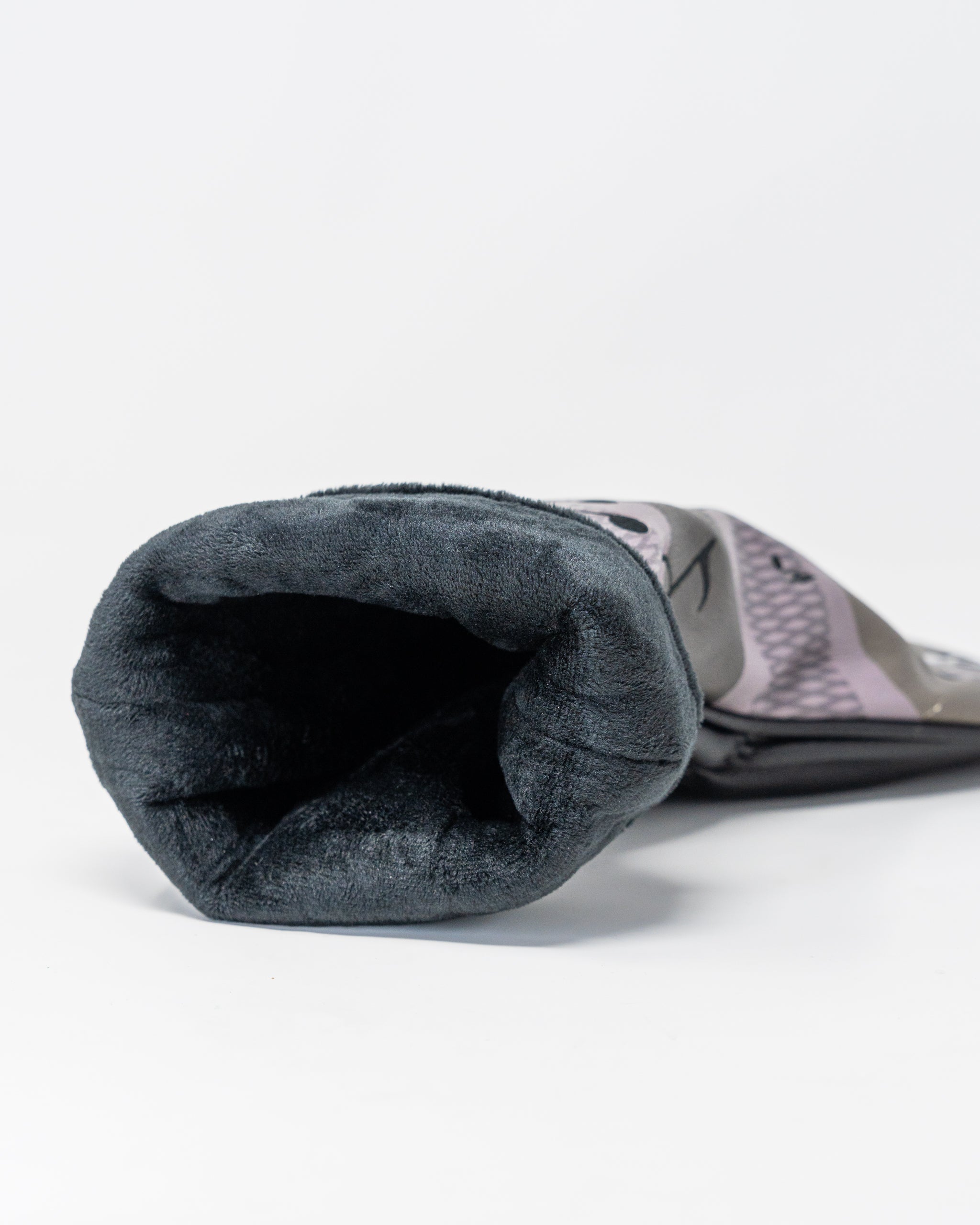 Music City driver headcover in black and gold with a musical note design.