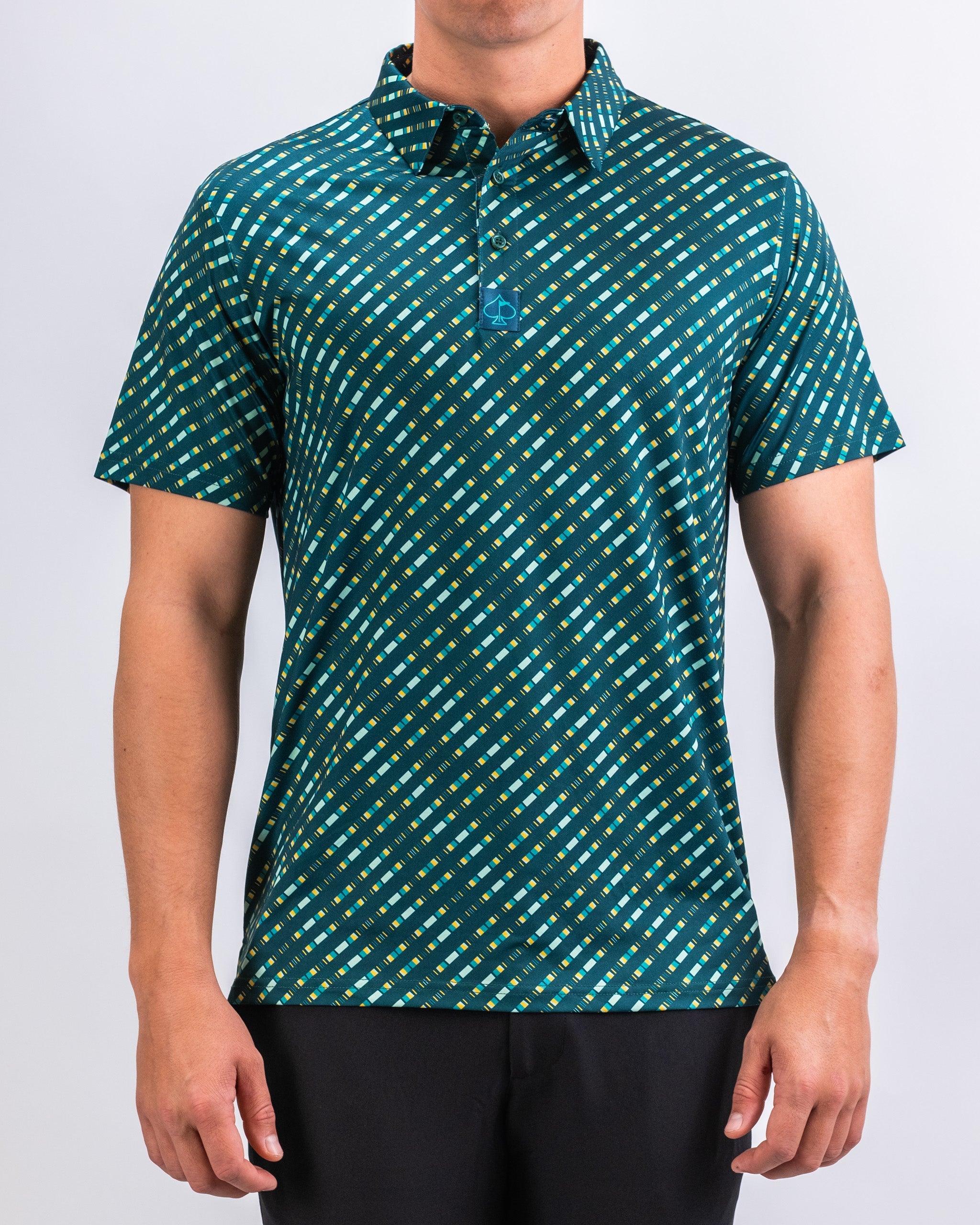 Men's chromo green jacket featuring a modern design and lightweight fabric.