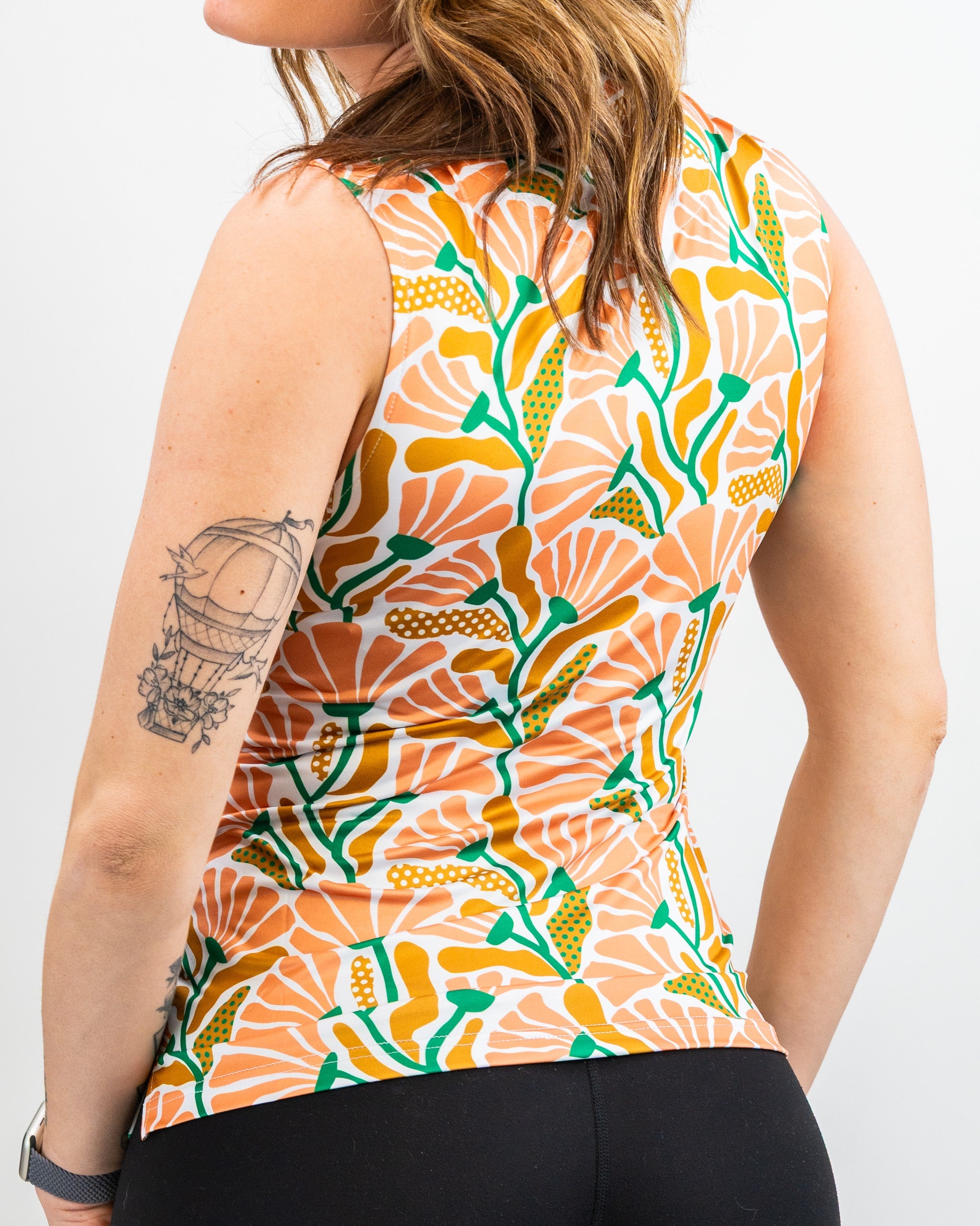 Women’s Garden Party Spritz floral dress featuring a lightweight fabric, short sleeves, and a cinched waist, perfect for spring occasions.