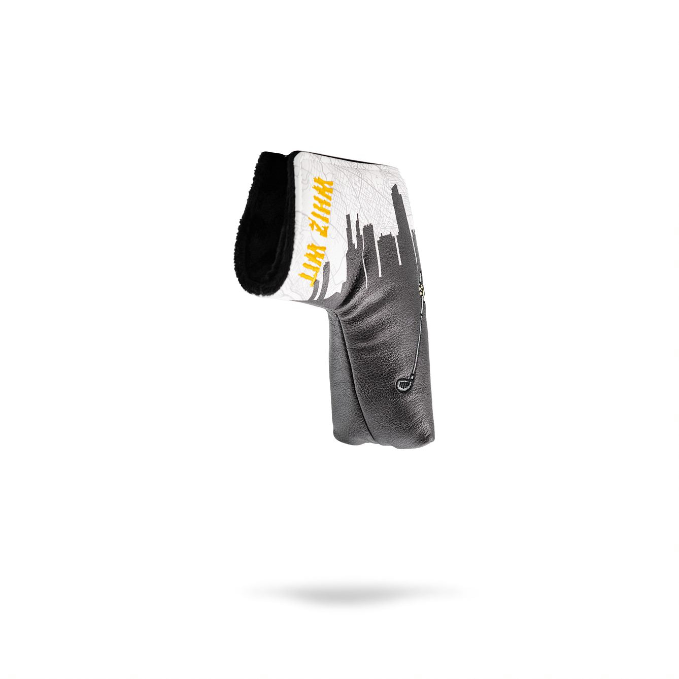 Alt text: Whiz Wit Blade Putter Cover in a stylish design featuring the Whiz Wit logo, ideal for protecting golf putters.